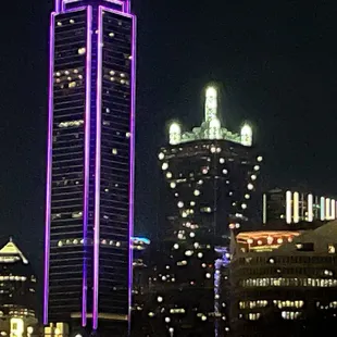 What a view you can walk outside at night and get to see downtown Dallas very close up beautiful