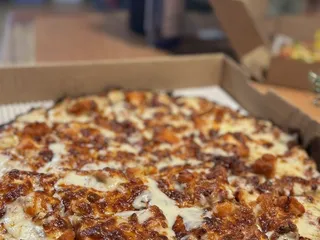 Mikey's Pizza
