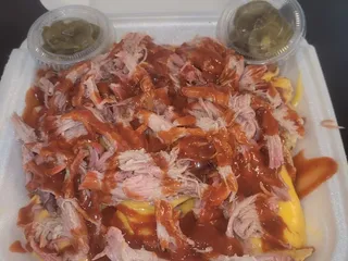 Hogz N Henz R Up N Smoke