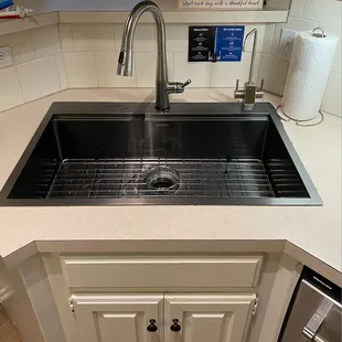 My newly installed sink!