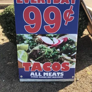 I come here for the street tacos they are amazing!!!