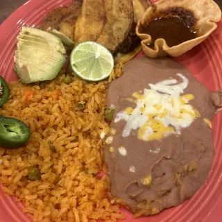 Hidalgo's Quesa-Birrias