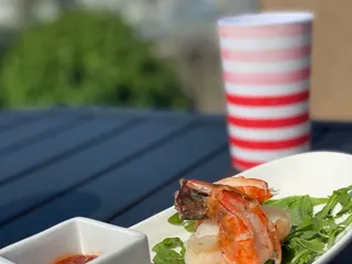 3 Sheets at the Harbor