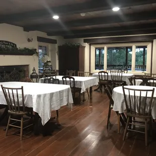 Roosevelt Room  Great for parties