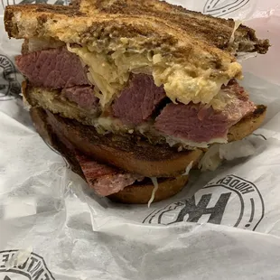 Look at all the huge chunks of corn beef on the Ruben!