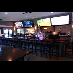 Sports Bar, on Both Sides!