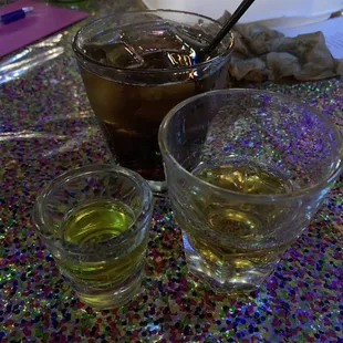 Jameson and pickle back shot and Jack Daniels and Coke. Reasonable drink prices here.
