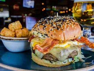 Septembers Taproom & Eatery