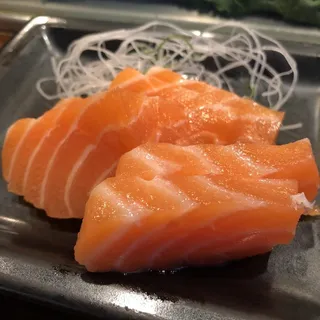 Salmon Sashimi