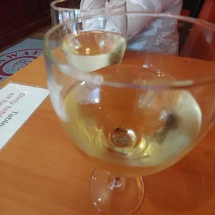 drink, oysters and mussels