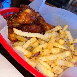 Hideouts sweet chili wings and fries "the nasty way" are to die forrrrr