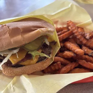 Bacon  Cheeseburger &amp; sweet potato fries