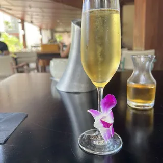 Mimosas for the Table