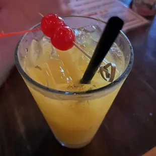 drink, dessert
