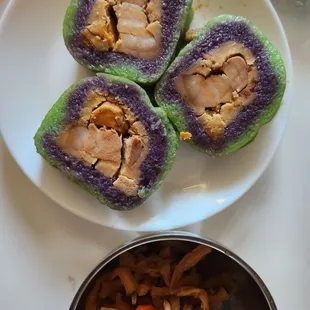 My parents likes to eat the colorful of sticky rice for new year 1/26/25