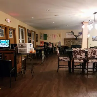 Dining Area at High &amp; Low Winery + Bistro