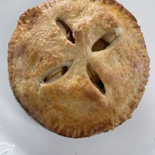 6" apple pie