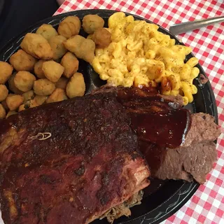 Full Rack of St. Louis Cut Ribs