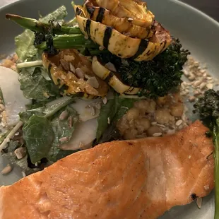 Summit Bowl which is vegan (but I added salmon). This recipe has whipped tahini, squash, and broccolini. Absolutely delicious!