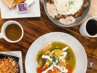 Sleepy Rooster Morning Kitchen