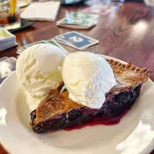 Pie with Ice Cream