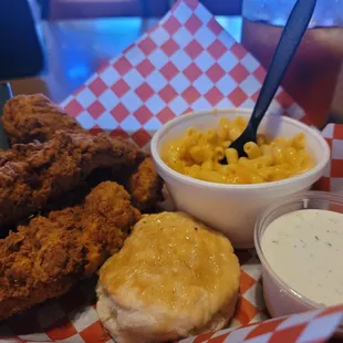 poultry, chicken wings, food, chicken wings and fried chicken, fried chicken wings, chicken, fried chicken, bbq chicken, bbq wings
