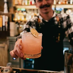 Craft cocktails with quality spirits, fresh juices, elevated recipes &amp; garnishes