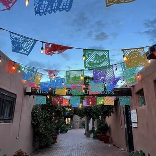 This is a couple blocks from the restaurant in Old Town