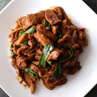 Ginger chili pork
