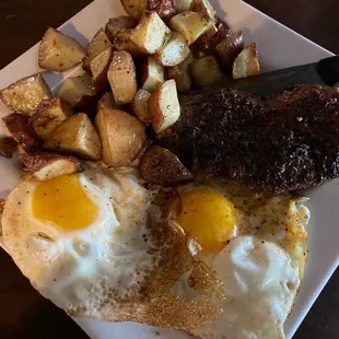 Sirloin &amp; eggs