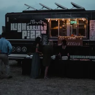 Pizza wedding