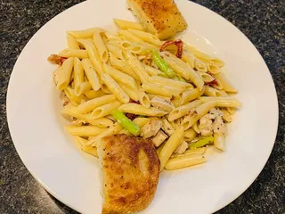 Carmines Pizza & Pasta