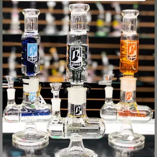 6 B Glass Waterpipes