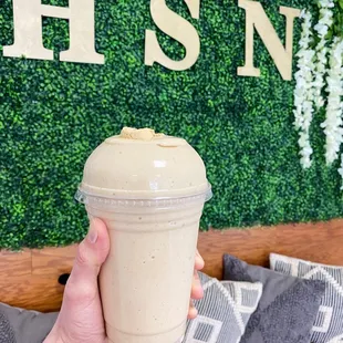 Peanut butter pie shake