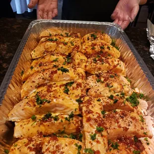 Richard Paveo donation fed 100 nurses, doctors, PTs and staff at the Alameda Wellness Center