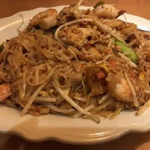 Country Pad Thai with 7/7 spiciness. My go-to dish. Not very spicy in my opinion.