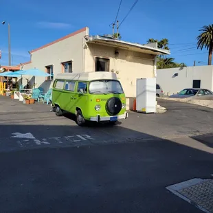 Of course surfers are gonna love high tides, and coffee!