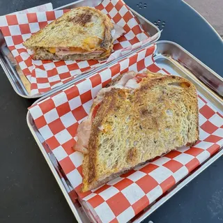 Grown Up Grilled Cheese