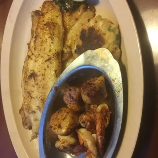 Captain's Seafood Combo