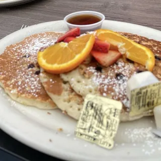 Blueberry Granola Pancakes