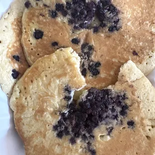 Sad excuse for blueberry pancakes. Looks like they piled blueberries in the center and poured pancake mix on top. Lazy.