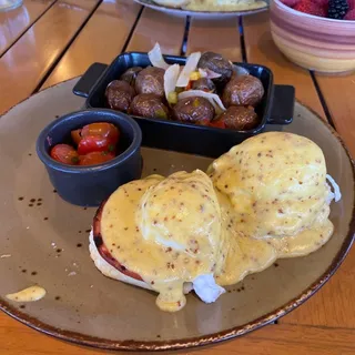 Eggs Benedict*