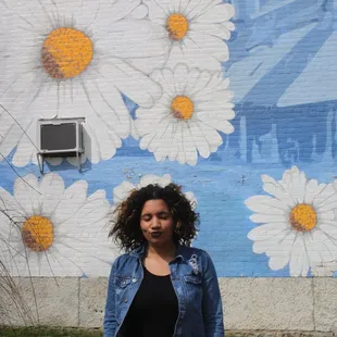 Stroll down Hamilton and take a few pics