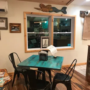 table and chairs