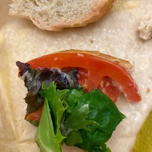 Asked no cheese on my hummus sandwich and got only 1 slice of tomato and lettuce. No balsamic, no onion, nada.