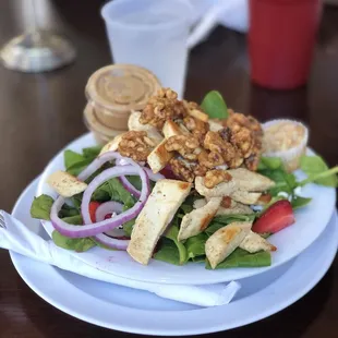 Spinach Salad with Grilled Chicken