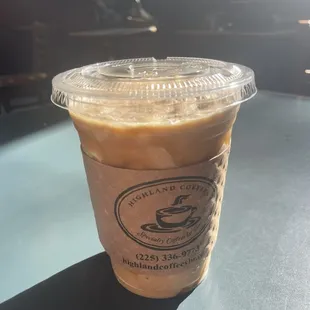 Frozen caramel coffee with almond milk (blended) (no whipped cream)