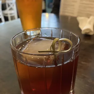 Old fashioned &amp; draft beer