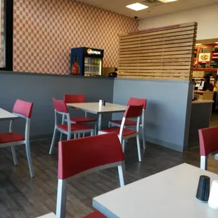 Highland House Cafe &amp; Carry Out, White Lake, MI