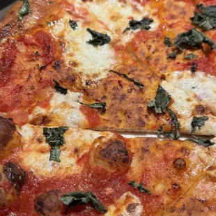 Margarita pizza